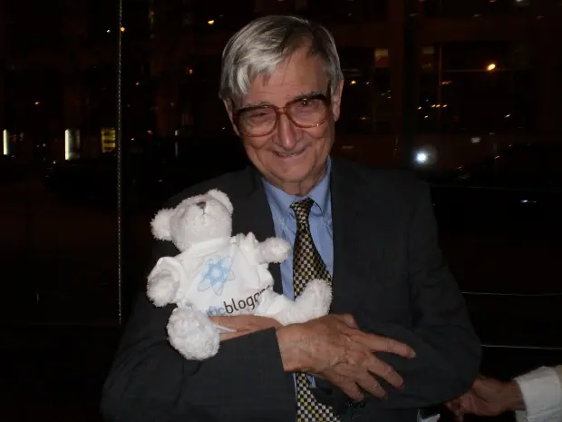 Edward O. Wilson with Bloggy at World Science Festival Lincoln Center Edward O. Wilson with Bloggy at World Science Festival Lincoln Center