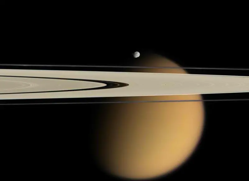 Titan haze cirrus clouds