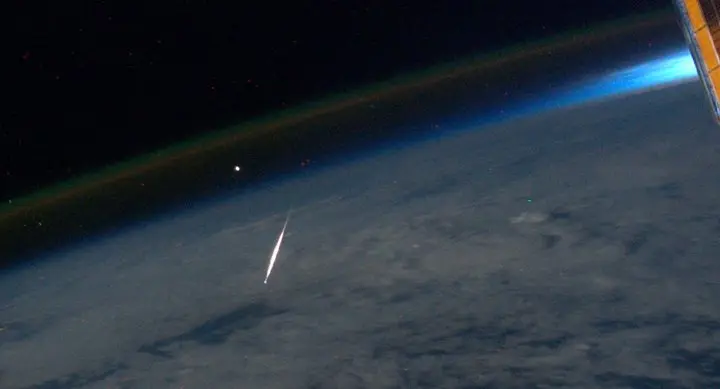a meteorite observed from the ISS, looking down