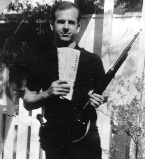 Lee Harvey Oswald backyard rifle communist paper The Militant 1963 Lee Harvey Oswald backyard rifle communist paper The Militant 1963