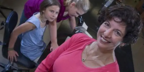 Why Girls Leave Science And Math - Confidence, Says Psychologist