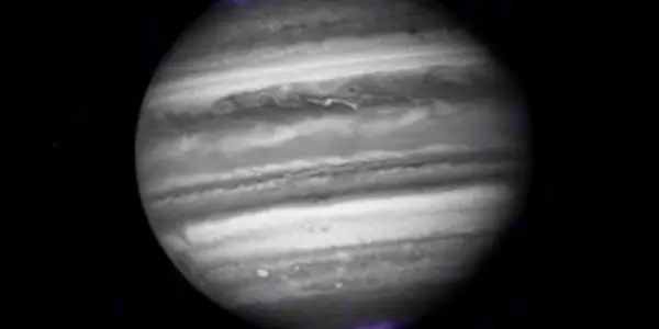 Chandra examines Jupiter during new horizons approach