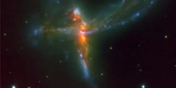Triple Merger Of Galaxies Looks Like A 'Cosmic Tinkerbell'