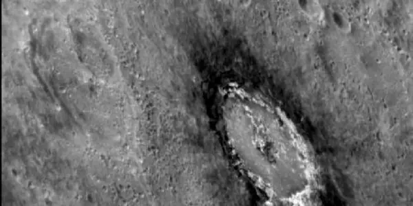 Mercury's Mysterious 'darkness' Revealed