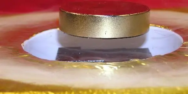 Physicists Discover Flaws In Superconductor Theory