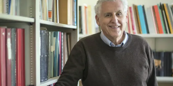 Stan Brodsky Wins Pomeranchuk Prize