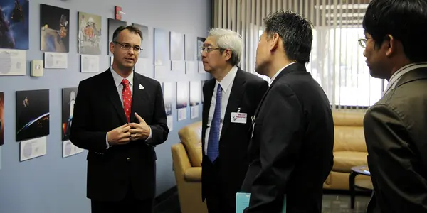 US, Japanese Scientists Share Knowledge on Asteroid Missions