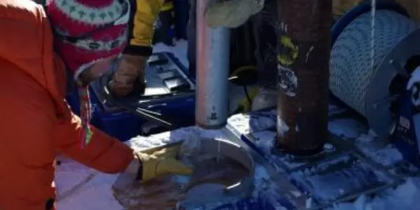 New Aquifer In The Greenland Ice Sheet Discovered