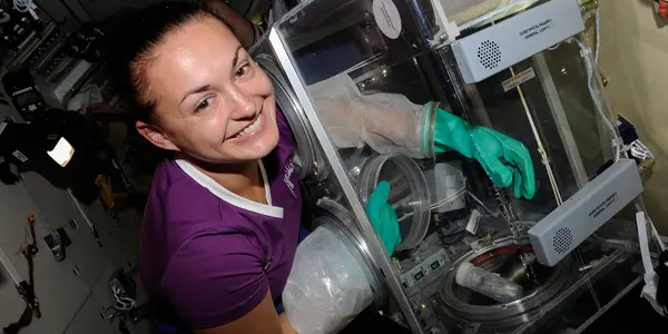 First Female ISS Cosmonaut Adjusts to Life in Space