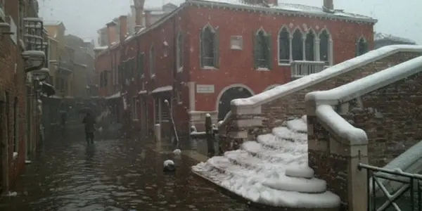 Venice, December 19th: Flood And Snow