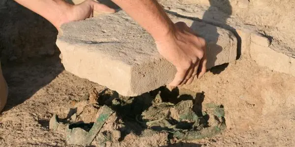 Archaeology - Governor's Palace From 800 BC Uncovered In Turkey