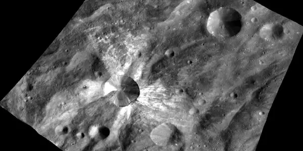 Giant Asteroid Vesta Gives Itself A Makeover