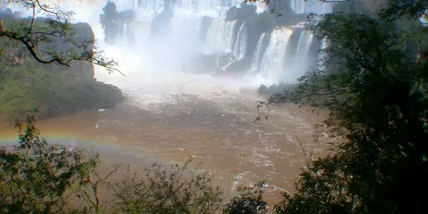 Planet Earth: Extreme Beauty – Extreme Danger