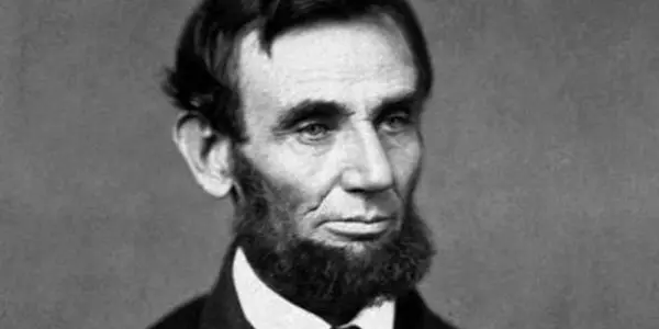 How Photography (And Phrenology)  Helped Make Abraham Lincoln President