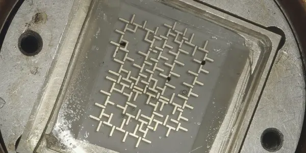 Computer Operates On Water Droplets