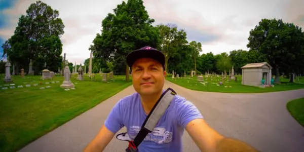 Selfies And Funerals: Welcome To A Grave New World
