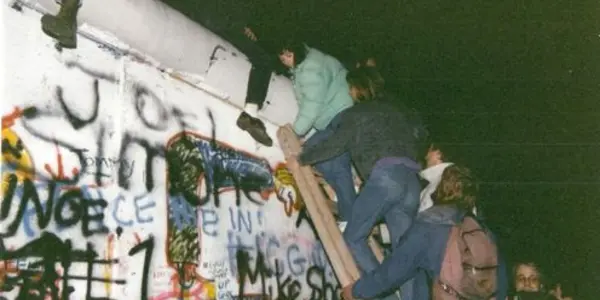 Children Born Just After The Berlin Wall Fell Were Lower Achievers – Here’s Why