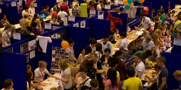 Who Your Brain Decides To Make Friends With When You Start University
