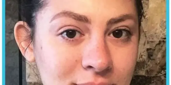 DIY Cosmetics: A Menstrual Blood Face Mask