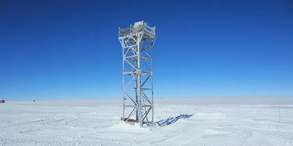 Dome A On The Antarctic Plateau Is The Ideal Spot For The Next Big Telescope - article teaser image