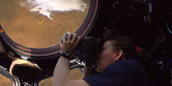 Can We Risk Microbes From Human Crashes - On Mars? If Not, What Happens To Dreams To Colonize The Planet?