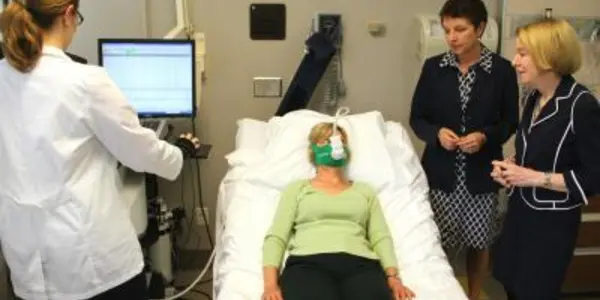 Stress, High-Fat Diets Slow Metabolism In Women