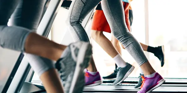 10,000 Steps Or Intense Workouts? This Is What Works Better