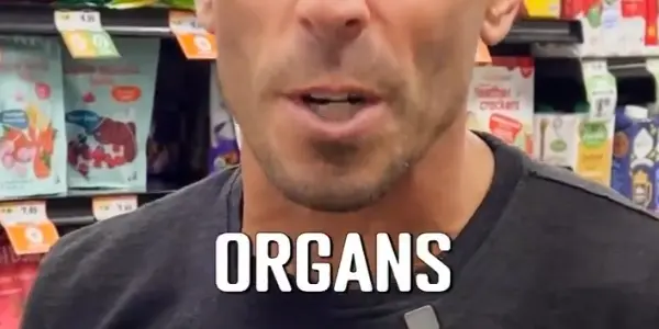 Bizarro Vegan Dr Paul Saladino Gives Diet Advice Just As Dangerous For Babies